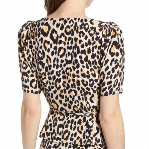 NWT Astr leopard print Wrap Peplum Top - Picture 5 of 12